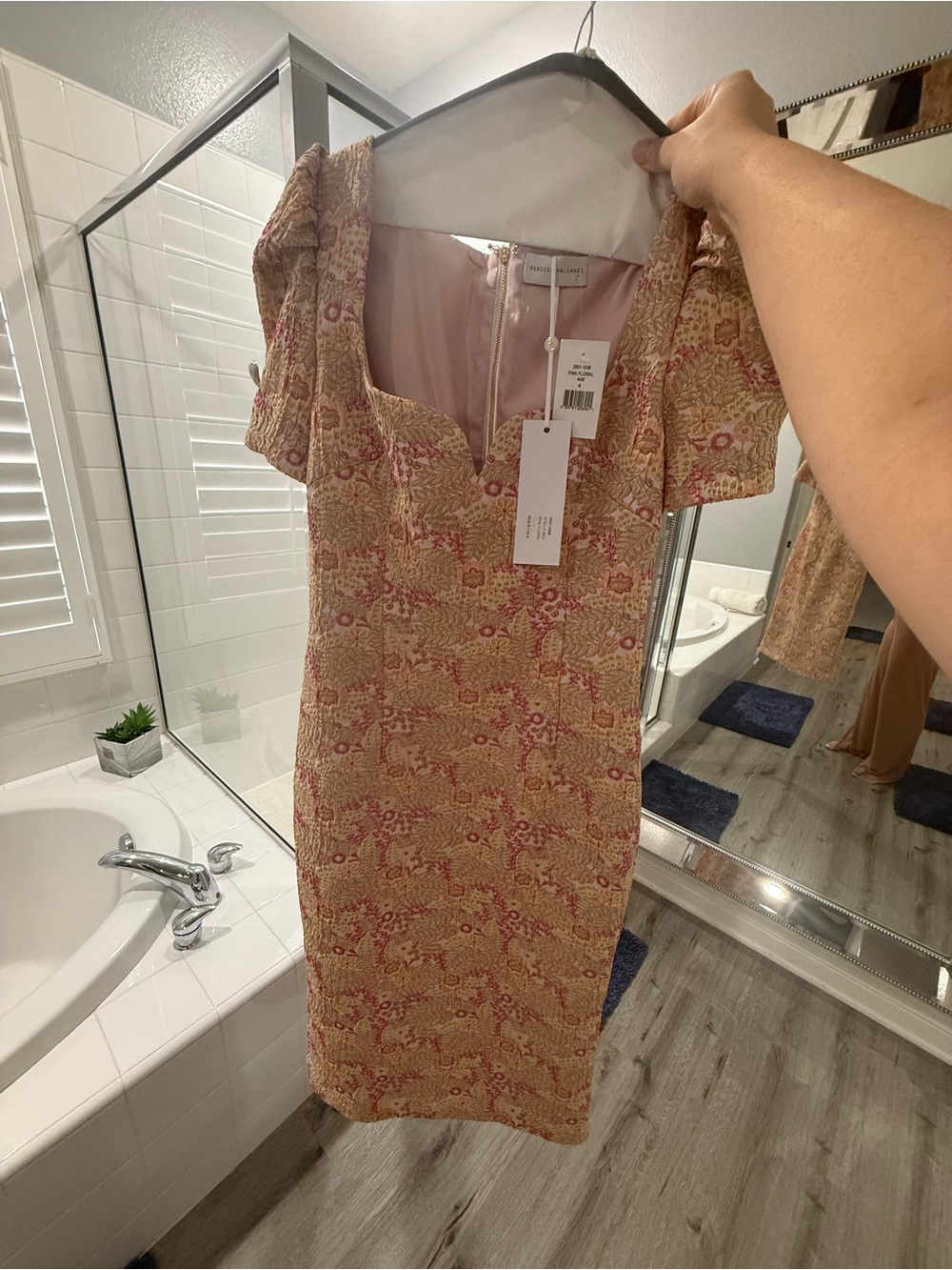 NWT REBECCA VALLANCE STELLA midi dress pink & gold jacquard